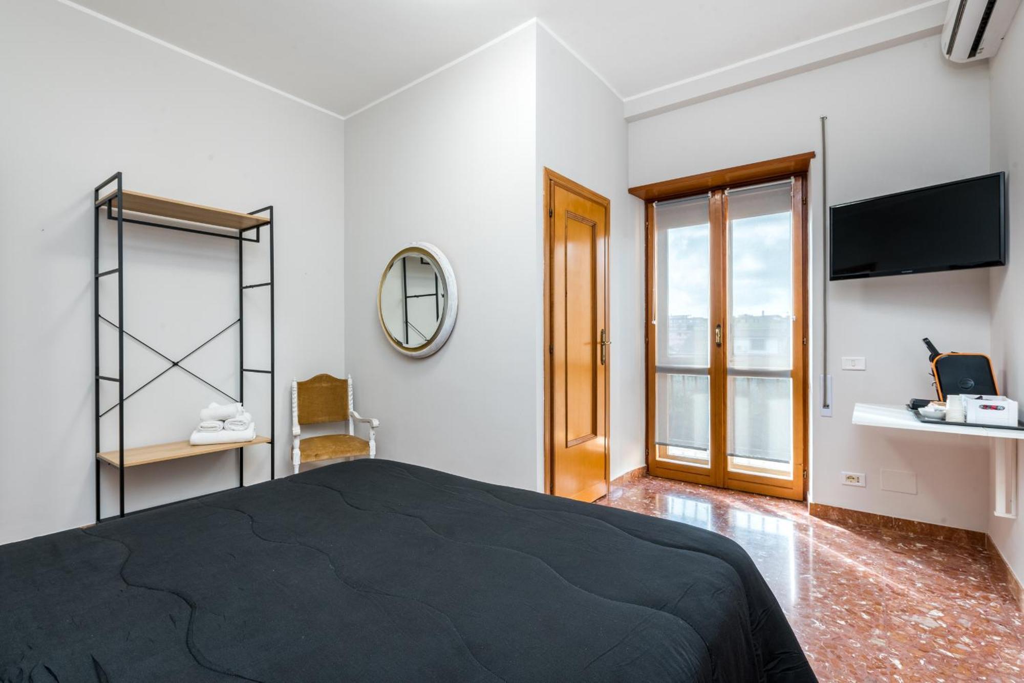 Travelershome Ciampino&Morena Guesthouse 罗马 外观 照片